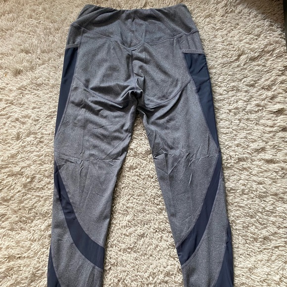 Gymshark leggings size medium Multi color - Picture 8 of 14